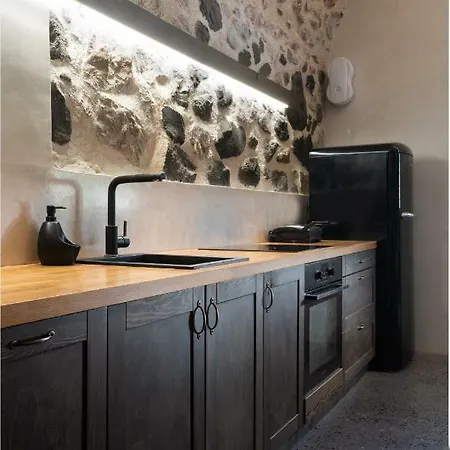 Canava #2 In Santorini Private Pool Emporio (Santorini)